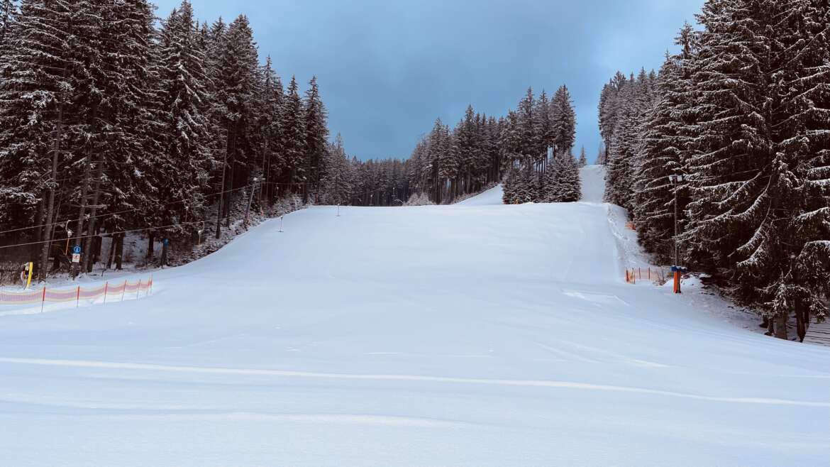 15.12. Jižní svah a Lyžařská škola v provozu